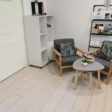 Vittel Loc'S - Le 147 - Un Havre De Paix - Calmeアパートメント エクステリア 写真